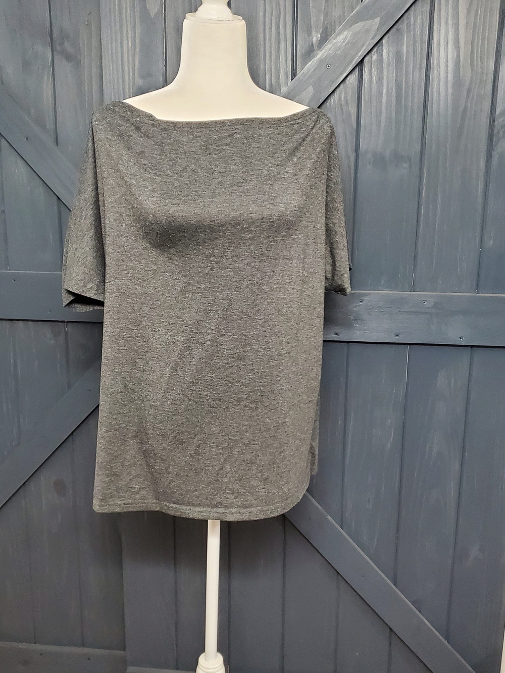 Relaxed Gray Boatneck Short Sleeve Top
